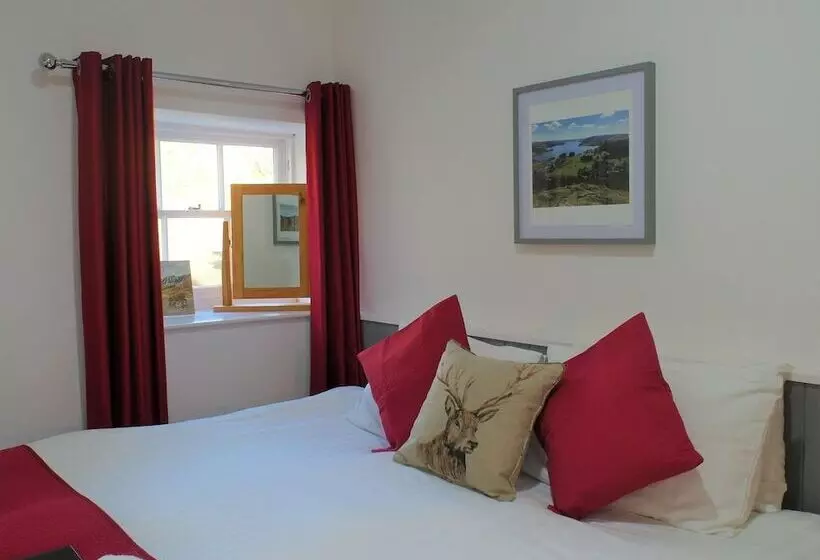 Aamiaismajoitus (B&B) Brathay Hall Brathay Trust