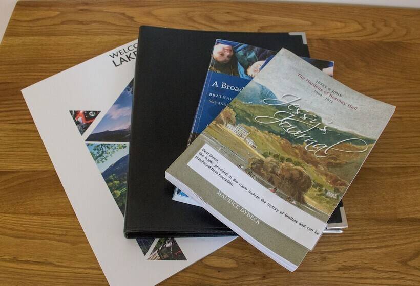 تختخواب و صبحانه Brathay Hall   Brathay Trust