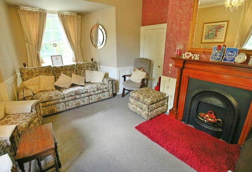 צימר Calcutts House