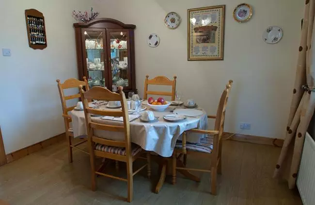Aamiaismajoitus (B&B) Clare Forest Apartment