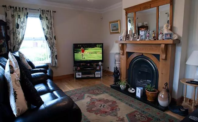 Aamiaismajoitus (B&B) Clare Forest Apartment