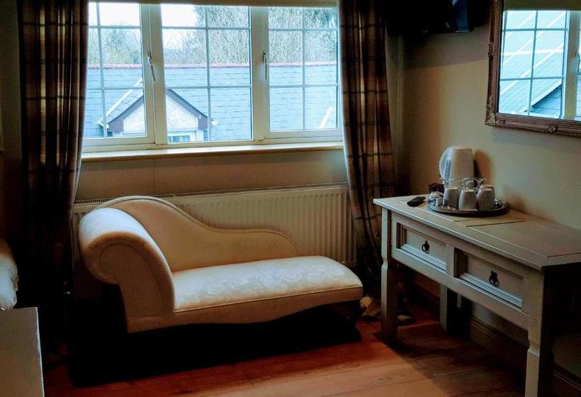 مبيت وإفطار Dulrush Fishing Lodge And Guest House