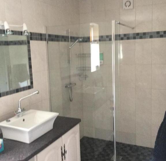 مبيت وإفطار Dulrush Fishing Lodge And Guest House