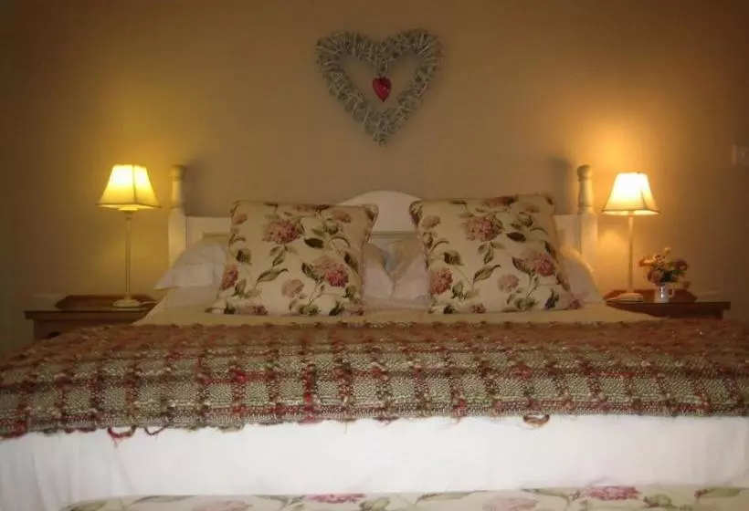 Aamiaismajoitus (B&B) Ladderstile Retreat