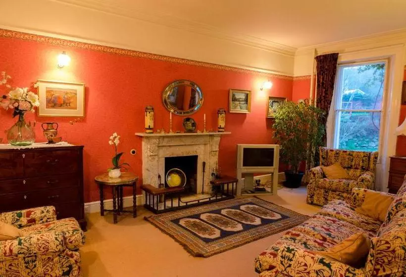 Bed and Breakfast Moorlands Country Guest House