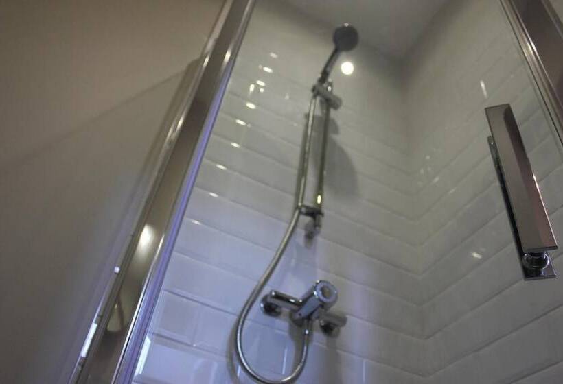 ベッドアンドブレックファースト Prince Of Wales