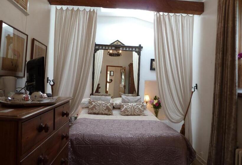 Bed and Breakfast Queen Anne House