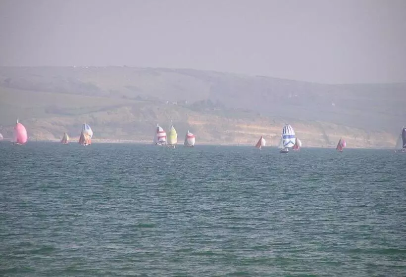 ベッドアンドブレックファースト The Beach House