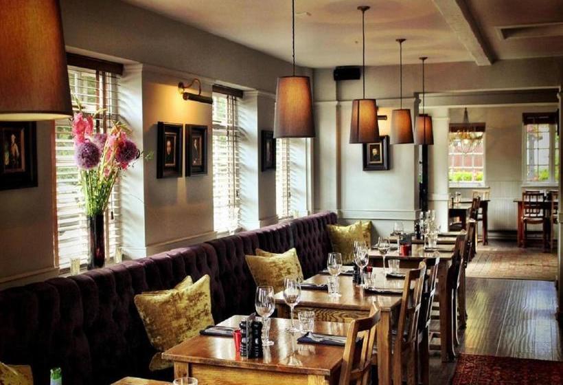 مبيت وإفطار The Black Horse Fulmer