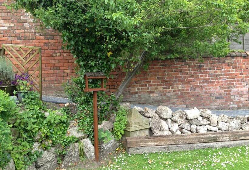 צימר The Breverton