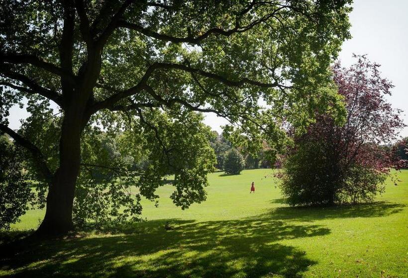 Bed and Breakfast The Coach House