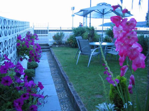 住宿加早餐  The Corner House