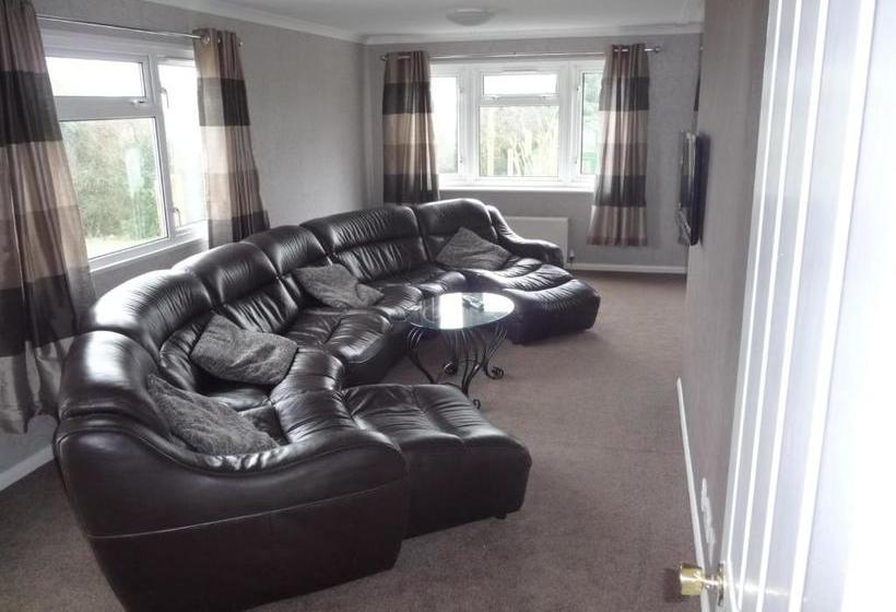 Hillcrest Farm Bed & Breakfast