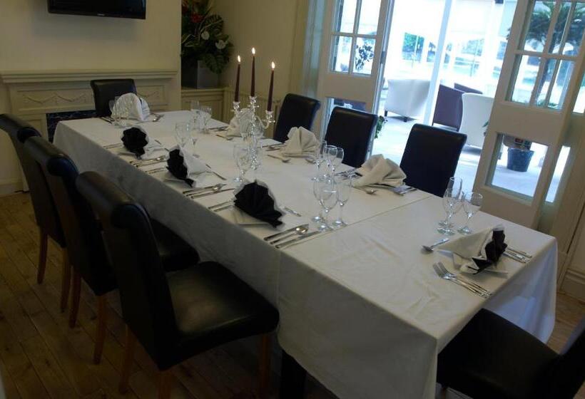 فندق Dimple Well Lodge