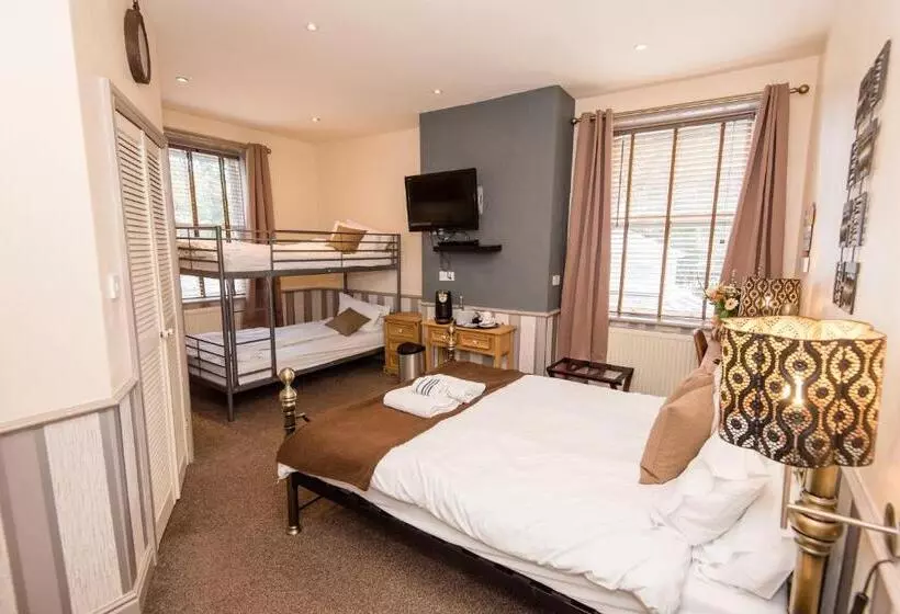 Hotelli Dimple Well Lodge