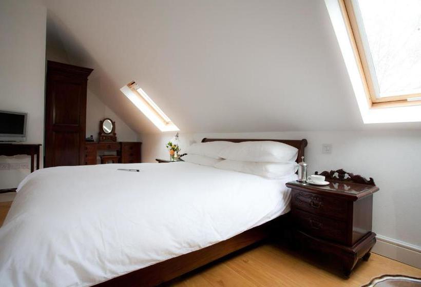 Отель Shave Cross Rooms