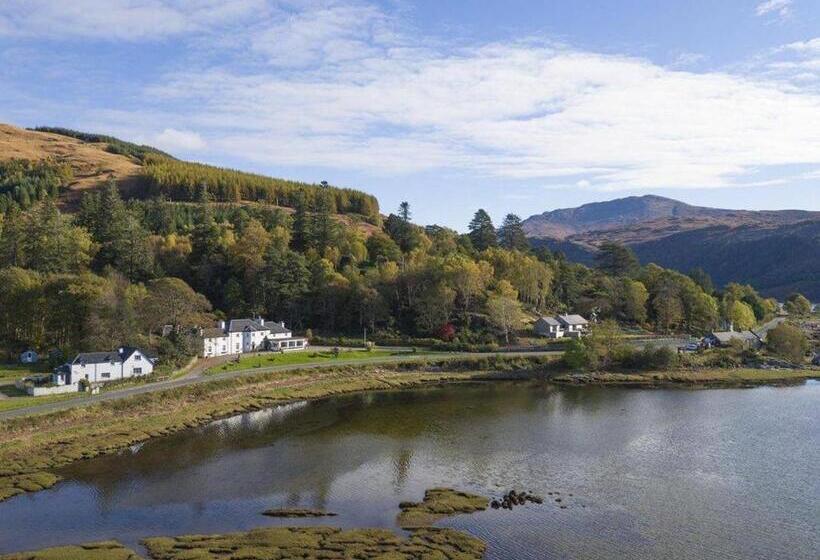 בית מלון כפרי The Strontian