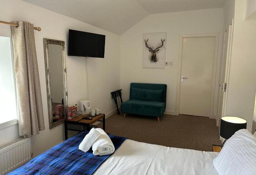 בית מלון כפרי The Strontian