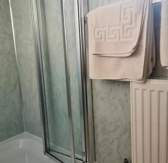 Sunset House B&b