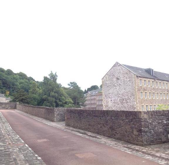 New Lanark Wee Row Hostel