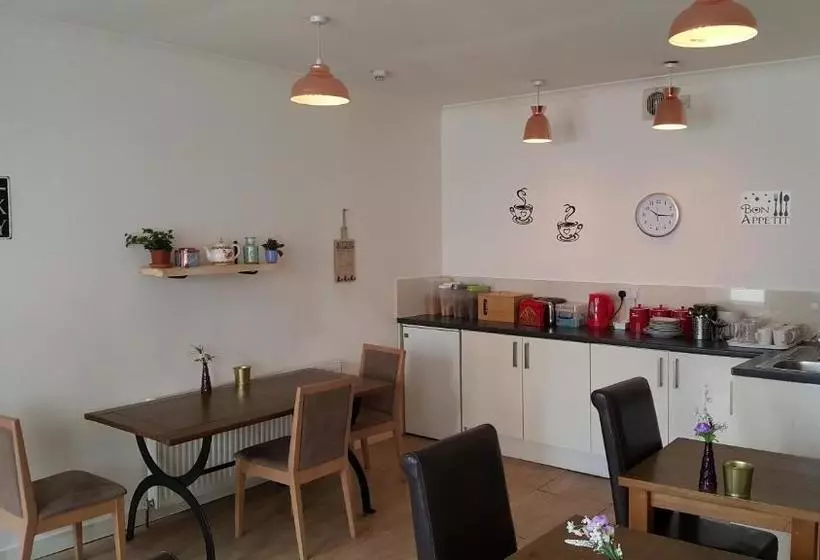 هاستل Snooze Guest House