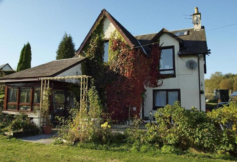 Bed and Breakfast Achnabobane Farmhouse