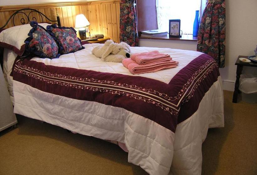 Bed and Breakfast Achnabobane Farmhouse