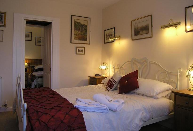 Bed and Breakfast Achnabobane Farmhouse