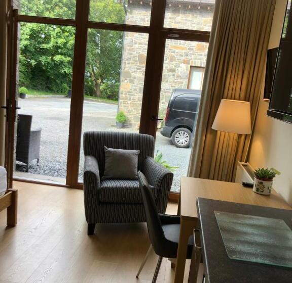 צימר Courtyard Mews Armagh City