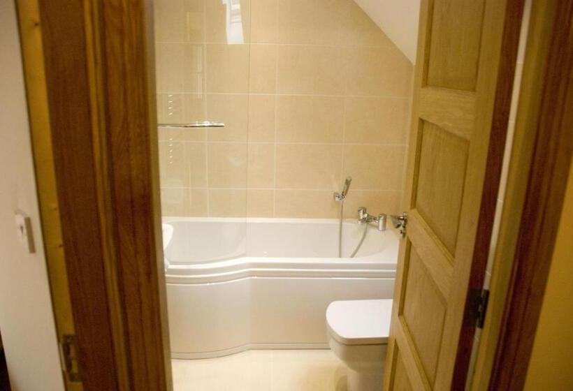 צימר Courtyard Mews Armagh City