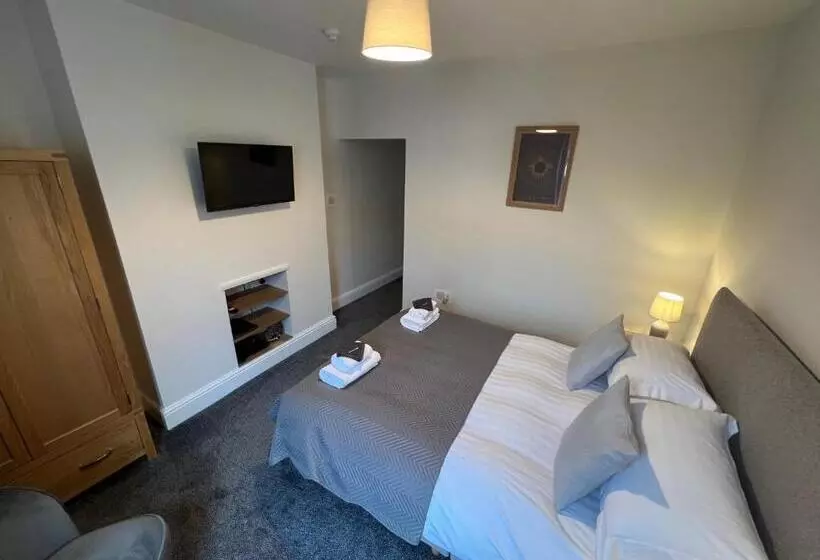 ベッドアンドブレックファースト Dolly Waggon Guest House