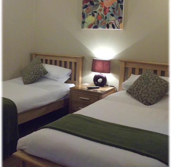 Aamiaismajoitus (B&B) Orchard Cottage