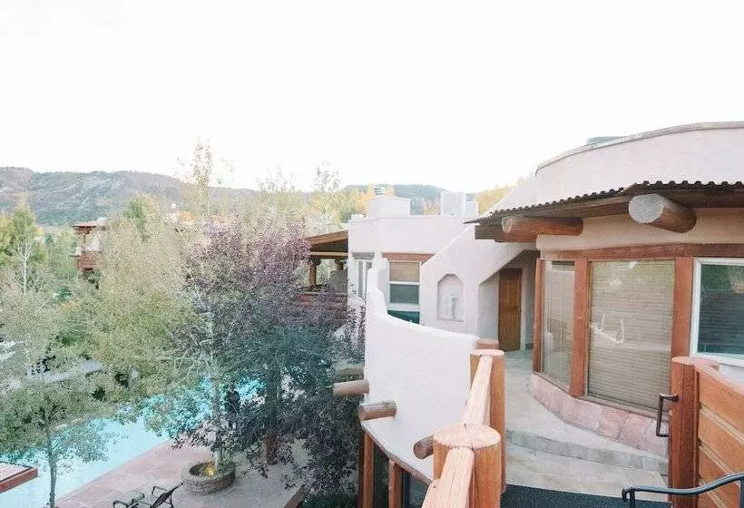 Chipeta Lodge