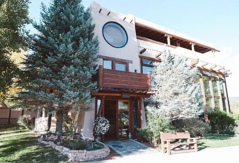 Chipeta Lodge