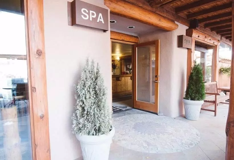 Chipeta Lodge