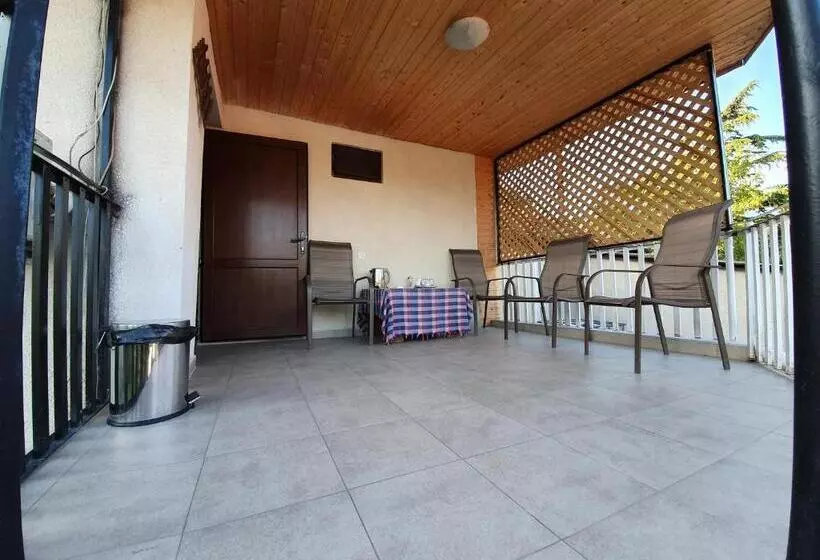 هتل Bagineti