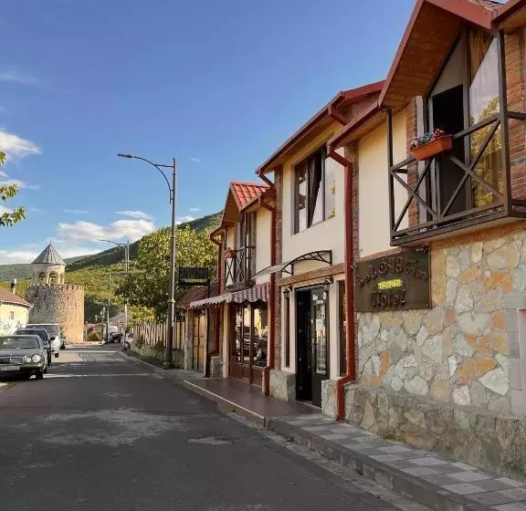 هتل Bagineti