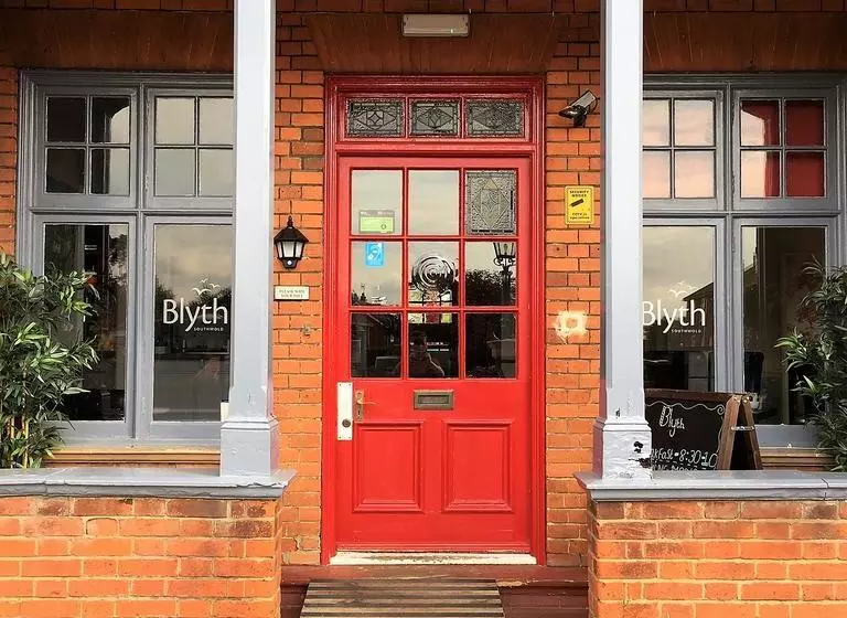 ホテル Blyth