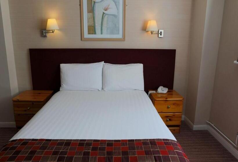 Отель King Charles