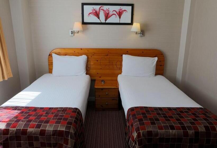 Отель King Charles