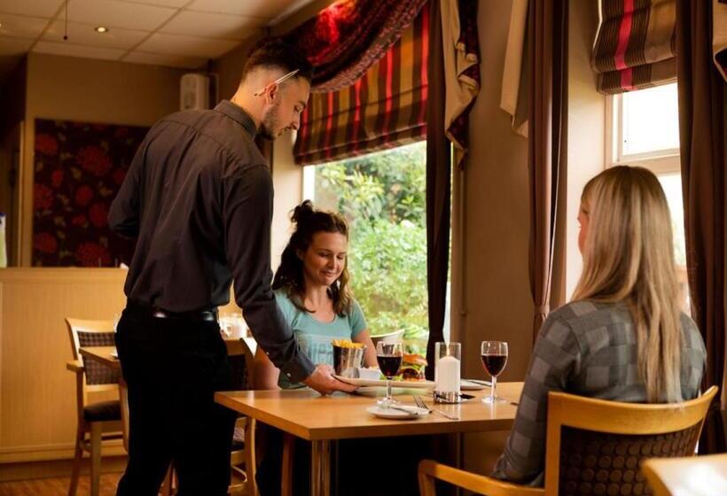 Отель King Charles