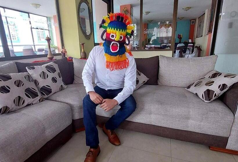 Отель La Merced Plaza Hospedaje