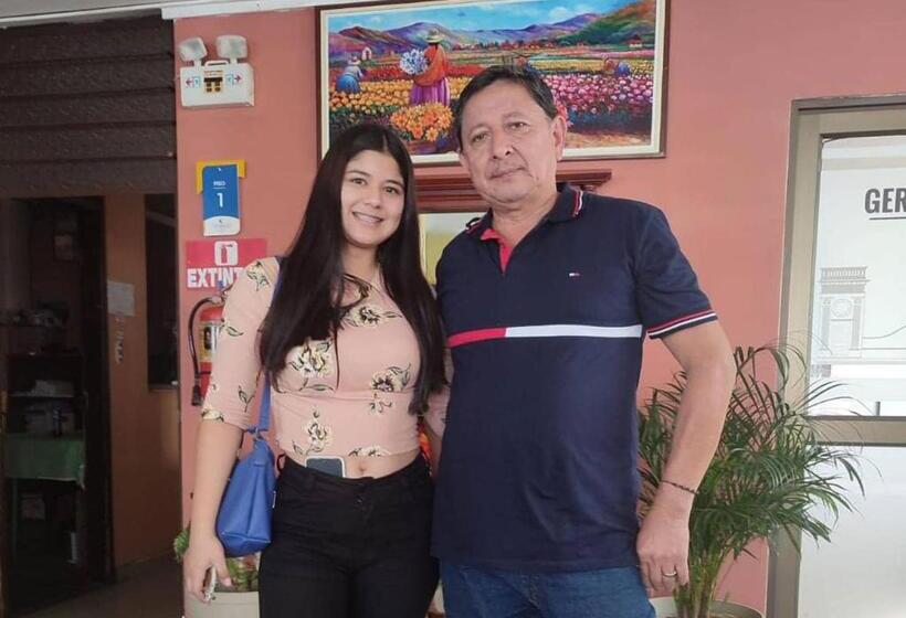 Отель La Merced Plaza Hospedaje