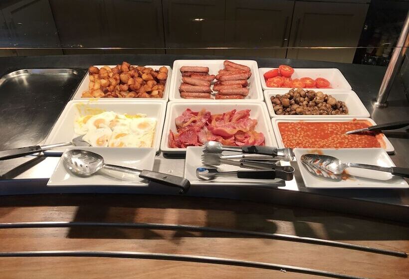 Lanhydrock Hotel & Golf Club