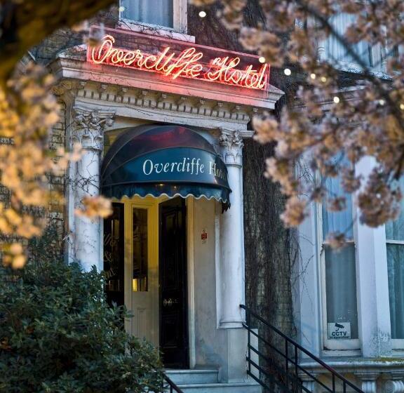 בית מלון כפרי Overcliffe