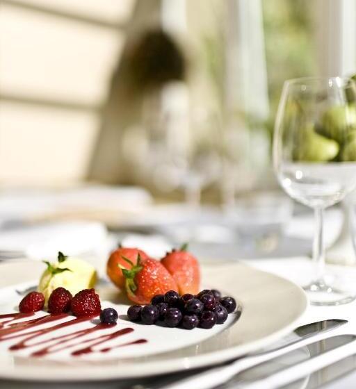 בית מלון כפרי Overcliffe