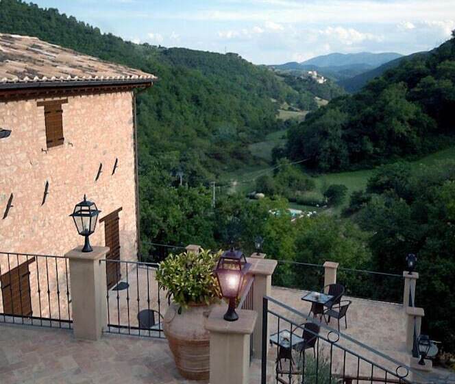 فندق Palazzo Del Papa Agriturismo