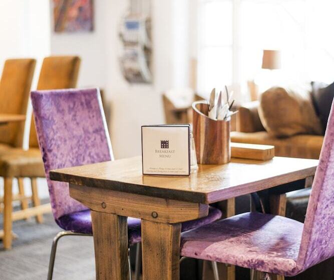 Отель Royal Seven Stars