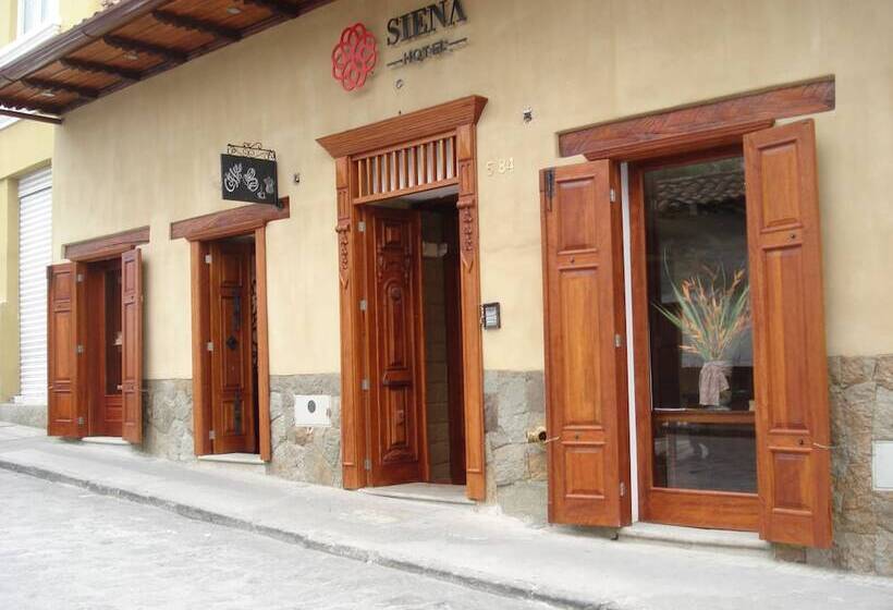 בית מלון כפרי Siena