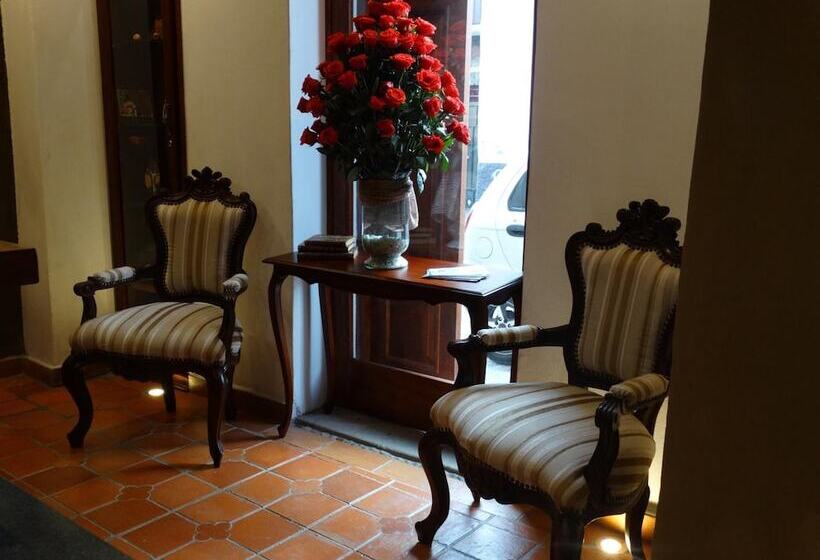 בית מלון כפרי Siena